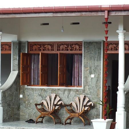 Hotel Beach Corner Weligama Exterior foto