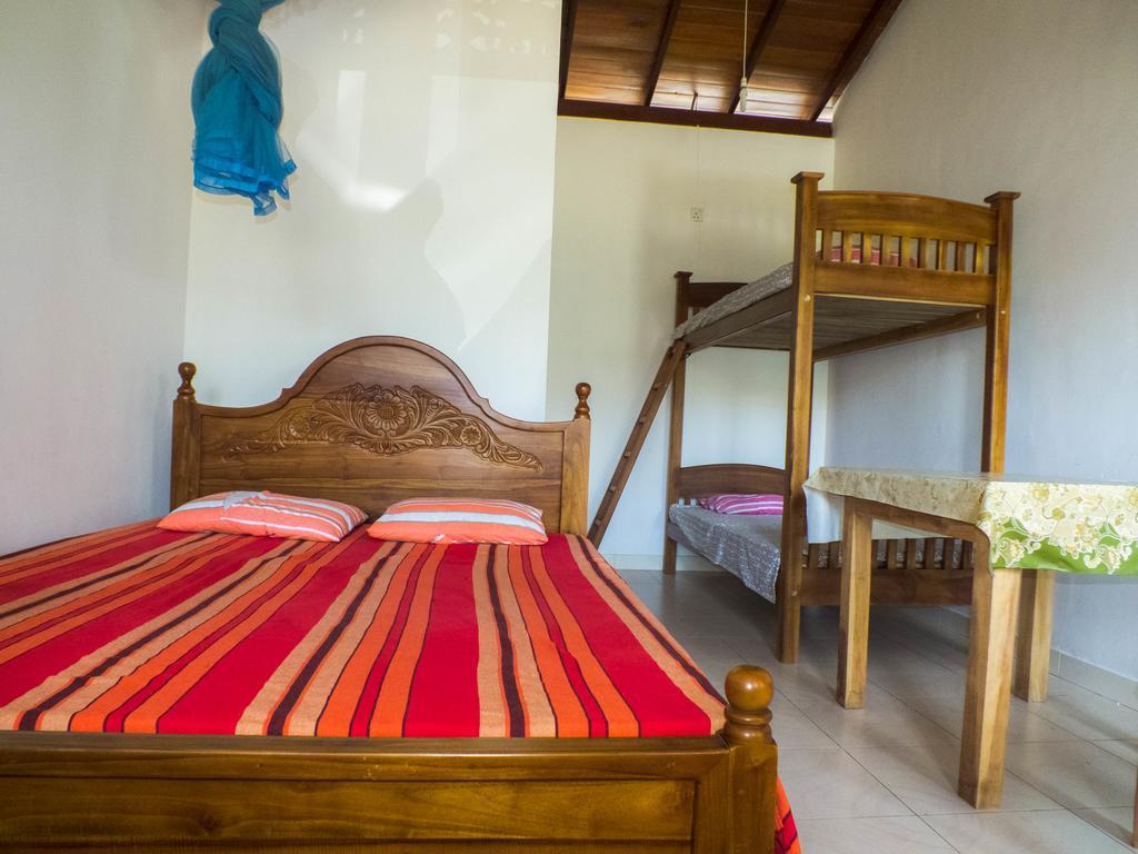 Hotel Beach Corner Weligama Exterior foto