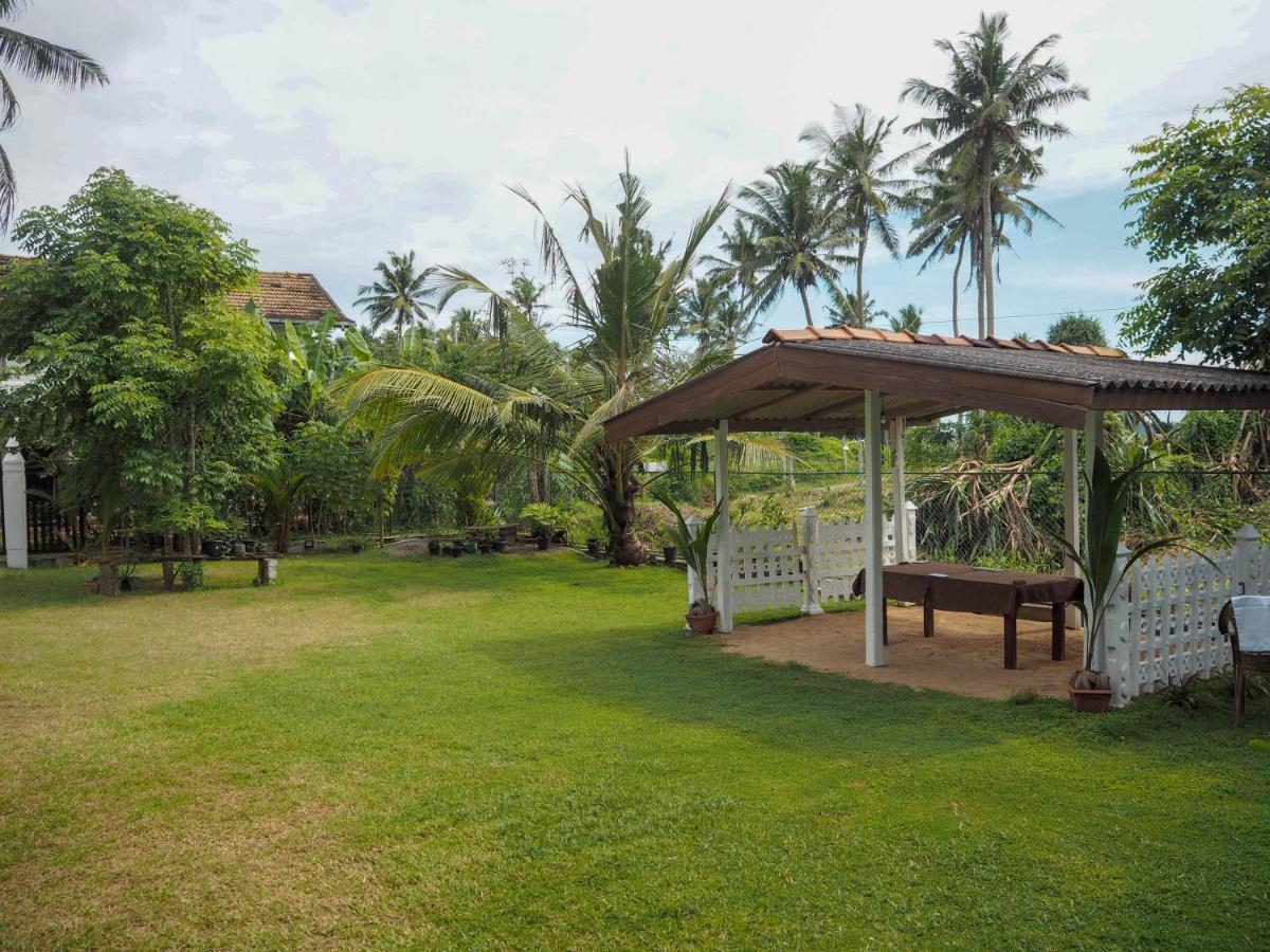 Hotel Beach Corner Weligama Exterior foto